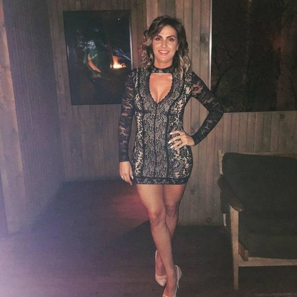 Meet your Posher, Stefania - Picture 1 of 1